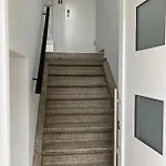 Les Duplex De La Place Des Ecoles Spa