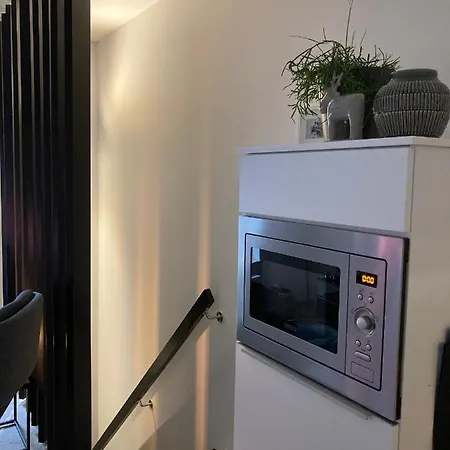 Les Duplex De La Place Des Ecoles سبا