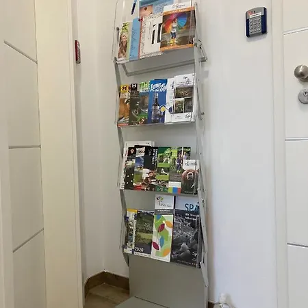 דירה Les Duplex De La Place Des Ecoles