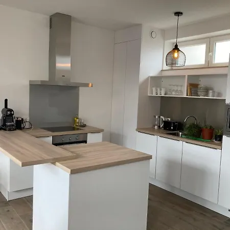 Les Duplex De La Place Des Ecoles