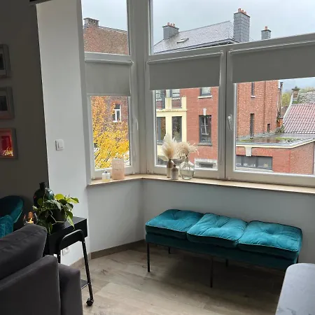 דירה Les Duplex De La Place Des Ecoles